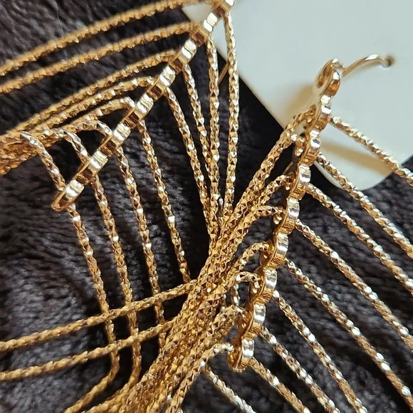 NWT Lovisa Fashion earrings faux gold dangle shimmer sparkle 4" long - Picture 8 of 10